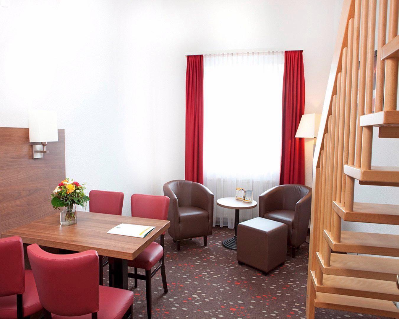 Quality Hotel Erlangen Garni Экстерьер фото